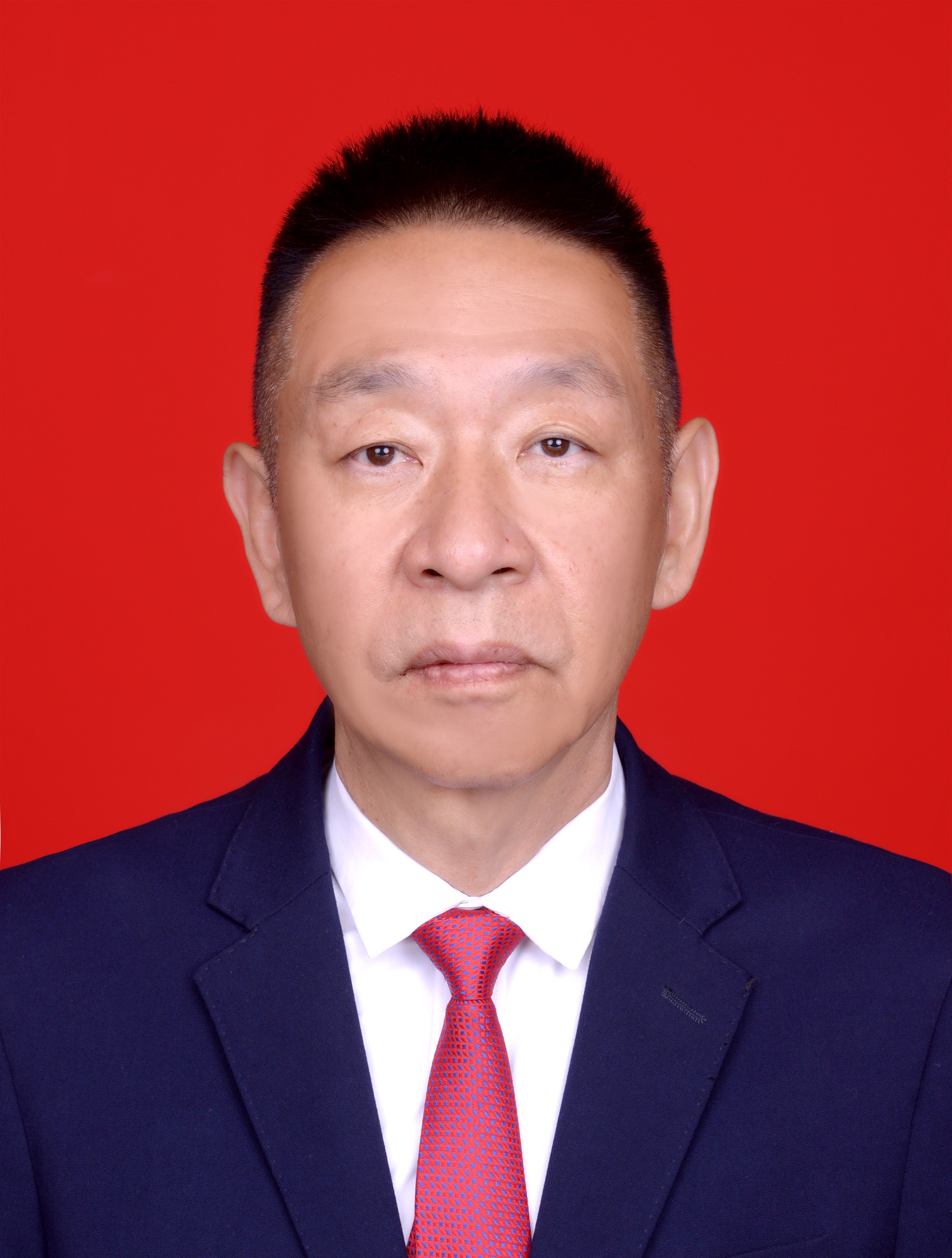 丁鵬.jpg
